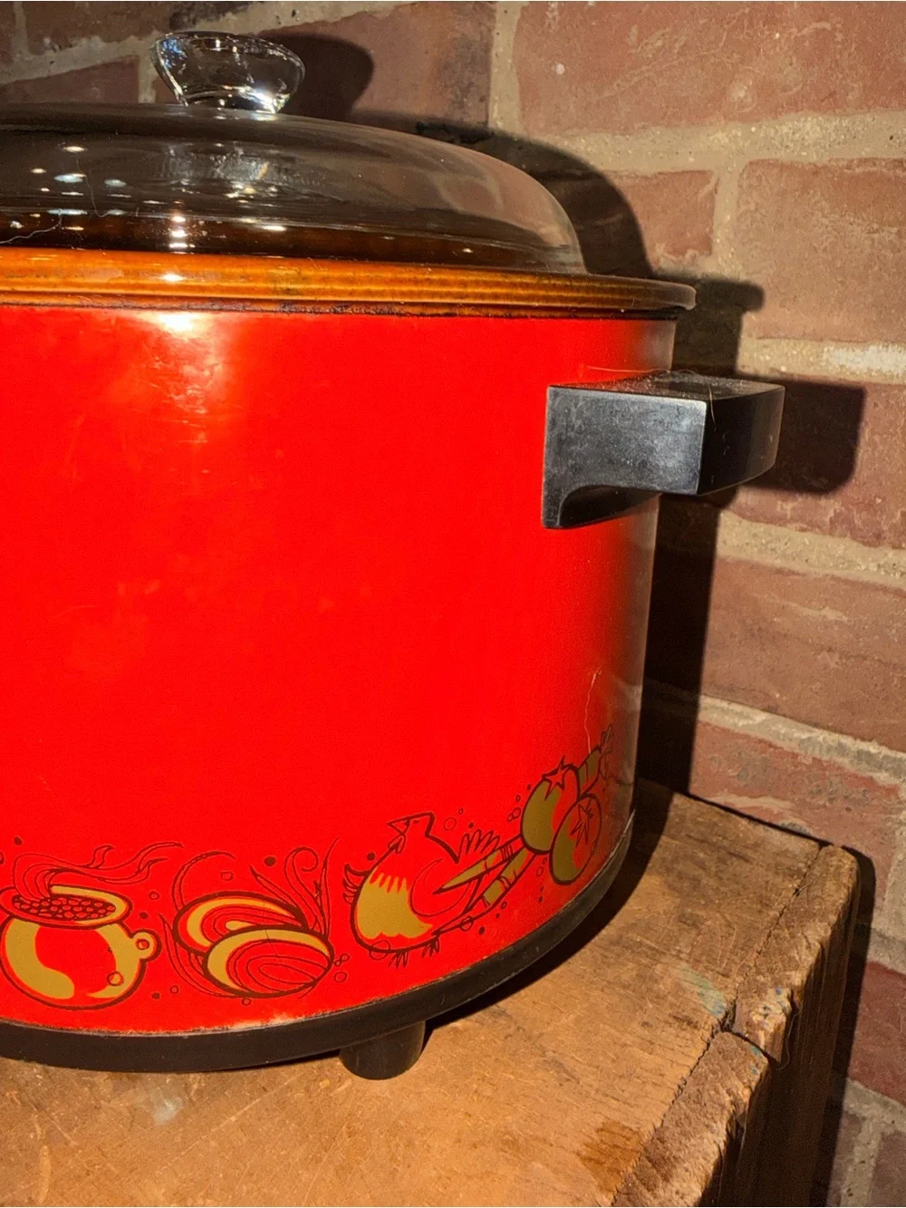 Crock-Pot Red Slow Cooker Vintage Spice Design 70s Kitchenware Rival